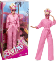 Mattel Barbie, a film: Barbie baba rózsaszín nadrágkosztümben