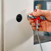 Knipex 00 11 06 Vezérlő- és kapcsolószekrény kulcs - 90mm