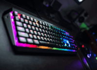 Cougar Attack X3 RGB Speedy (Cherry MX Silver Switch) Vezetékes Mechanikus Gaming Billentyűzet - Magyar