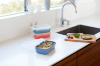 Emsa N1012800 CLIP & CLOSE Color Műanyag ételtároló 2,2L