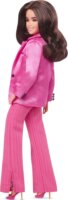 Mattel Barbie The Movie: Gloria rózsaszín nadrágkosztümben
