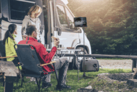 Durable 894201 Twist Floor 4.7" - 13" Tablet tartó állvány - Fekete