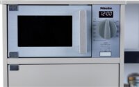 Theo Klein Miele Family Játékkonyha kiegészítőkkel