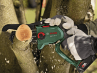 Bosch 06008B8900 EasyChain 18V-15-7 Akkumulátoros láncfűrész + 2.5Ah Akku + Töltő