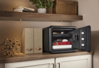 Master Lock FPW082FTCML Tűz és Vízálló biztonsági bútorszéf