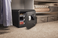 Master Lock FPW082FTCML Tűz és Vízálló biztonsági bútorszéf