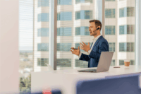 HP Poly Savi 8240-M Microsoft Teams (USB Type-A) Wireless Headset - Fekete