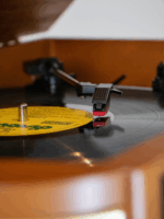 Lenco TCD-2571 Rádió és Bakelit Lemezjátszó - Barna