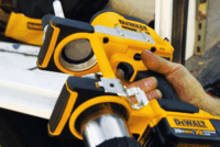 DeWalt DCGG571M1 18V Akkumulátoros Zsírzópisztoly + 1x 4Ah Akku + Töltő