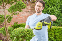 Ryobi RY18GSA-0 18V Akkumulátoros sövényvágó (Akku és töltő nélkül)