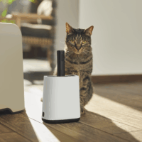 Rotho Biala macskaalom lapát tartóval és zacskóval - Fehér