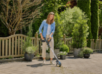 Gardena 14820-20 EasyWeed 18V Akkumulátoros fugatisztító + 1x 2Ah Akku