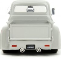 Jada Toys Street Fighter 1956 Ford Pickup autó Guile figurával 1:24