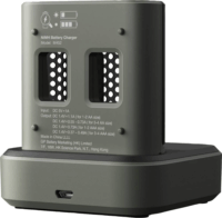 GP ReCyko M452 4port LCD Modell AA/AAA NiMH Akkumulátor töltő + 4db elem (4xAA - 2600mAh)