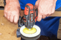 Yato YT-82903 12V Akkumulátoros polírozógép + 1x 2Ah Akku + Töltő