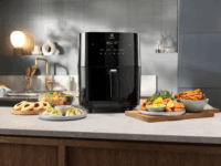 Electrolux 800 7L Gőzfunkciós Forrólevegős Fritőz - Fekete