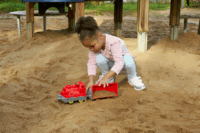 BIG Power Worker Mini Vonat + Vagon - Piros