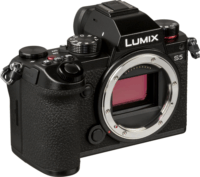 Panasonic Lumix DC-S5 Digitális fényképezőgép - Fekete