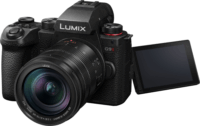 Panasonic Lumix G9 Mark II Digitális fényképezőgép + 12-60mm f/2.8-4.0 ASPH KIT - Fekete