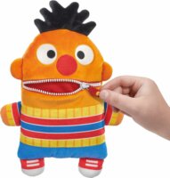 Schmidt Spiele Ernie plüss figura - 30 cm