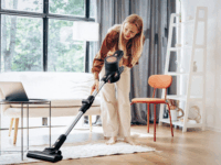 Eldom OB200 Foldon Porzsák Nélküli Álló Porszívó