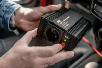 Newell NL3379 Autós inverter (12V / 300W)