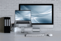 Yenkee YSN 03 TASK 15,6" Laptop állvány + HUB - Ezüst