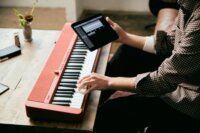 Casio CT-S1 Digitális szintetizátor - Piros