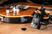 IK Multimedia Tonex ONE - Gitár effekt pedál