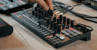 IK Multimedia UNO Synth Pro X - Szintetizátor