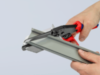 Knipex 95 02 21 Műanyag Vágó Olló