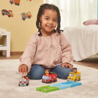 VTech 80-558104 Tut Tut Baby - CoComelon JJ Traktor játékautó Hanggal