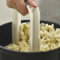 Joseph Joseph 20140 burgonyatörő passzírozó konyhai eszköz - fehér