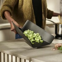 Joseph Joseph 60202 konyhai vágódeszka összecsukható - fekete