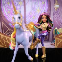 Spin Master Unicorn Academy - Játékbaba Sophia
