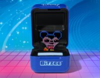 Spin Master Bitzee Disney interaktív digitális kisállat - Kék