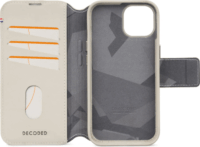 Decoded Leather Apple iPhone 15 Plus MagSafe Flip Tok - Agyag