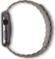 Decoded Apple Watch S1/S2/S3/S4/S5/S6/S7/S8/S9/SE Mágneses Szilikon Szíj 38/40/41mm - Barna