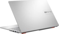 Asus Vivobook Go 15 E1504GA Notebook Ezüst (15,6" / Intel i3-N305 / 8GB / 512GB SSD / Win 11 Home)