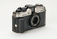 Pentax 17 Kompakt fémvázas Analóg fényképezőgép - Fekete
