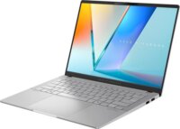 ASUS CONS Vivobook S14 Laptop Ezüst (14" / AMD Ryzen AI 9 / 32GB / 1TB M.2 SSD / WIN 11 Home)