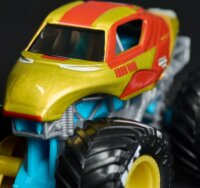 Spin Master Monster Jam Vasember vs. Hadigép Monster Truck járművek 2db