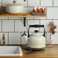 Le Creuset Traditional Teáskanna vízforraló 2,1L - Bézs