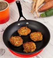 Le Creuset Tapadásmentes Alumínium Serpenyő 4,5x24cm - Fekete
