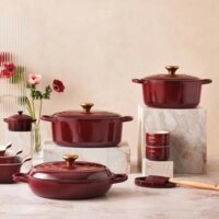 Le Creuset Signature ovális Öntöttvas Sütőtál 29cm - Bordó