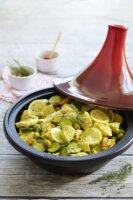 Le Creuset Öntöttvas Tajine Pároló Edény 31cm - Cseresznyevörös