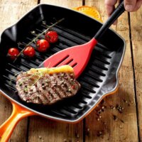 Le Creuset Öntöttvas grillserpenyő 26x26cm - Sütőpiros