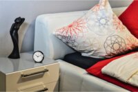 Hama 186317 Elegance Pro Rádióvezérelt Analóg ébresztőóra - Fehér/Fekete