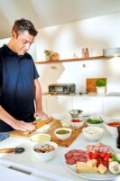 Severin PG 8575 SERICO Digitaler Elektromos Pizzasütő 2000W - Fekete