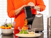 Solis Slice & More 8401 Konyhai Aprítógép 350 Watt - Ezüst / Fekete